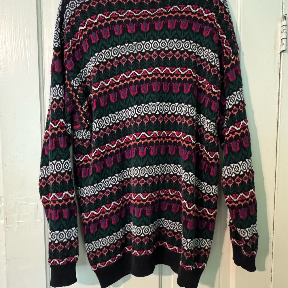 Vintage Hand-embroidered Sweater - Picture 4 of 4